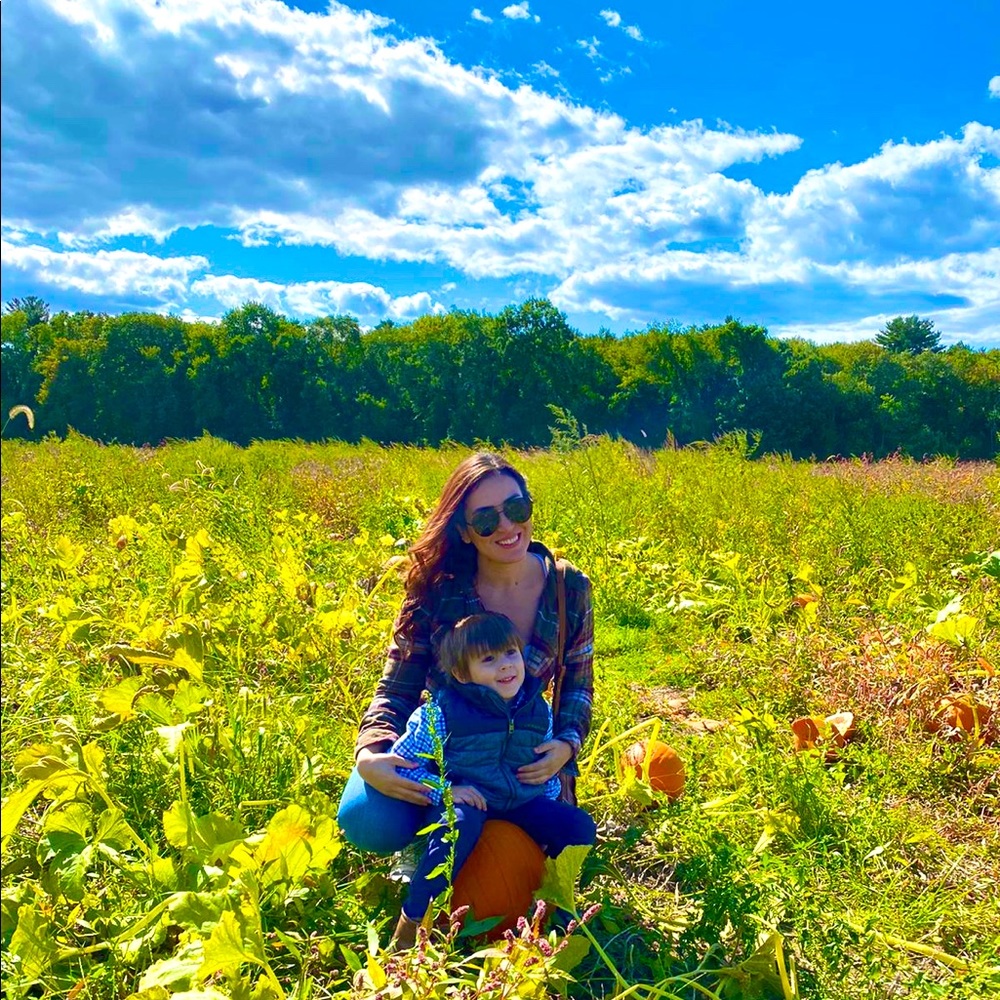 Meet your Posher, Abigail